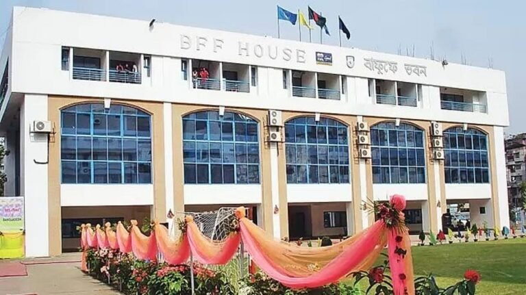 সূচি বদলের পুরনো ধারায় বাফুফে, ক্ষুব্ধ আবাহনী