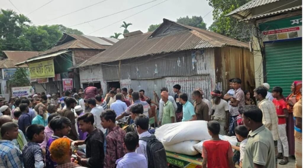 কুড়িগ্রামে সার সংকট: জেলা কৃষি উপপরিচালক বদলি