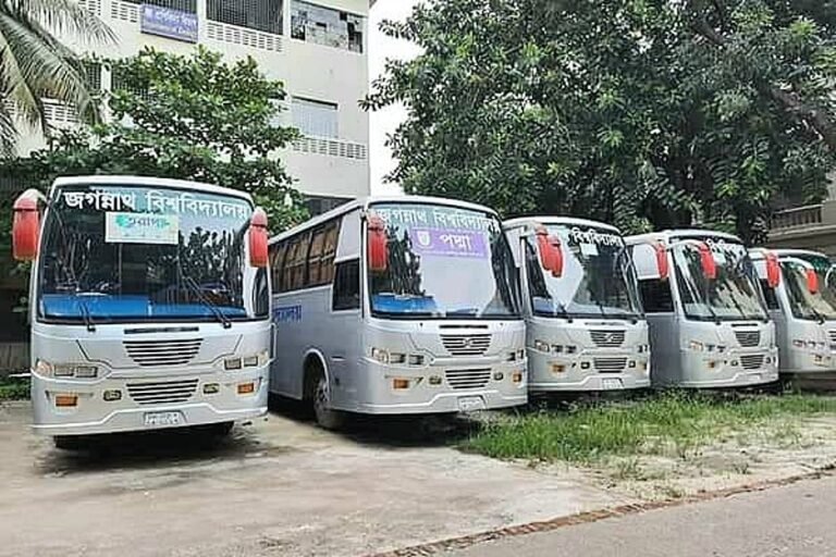 জগন্নাথ বিশ্ববিদ্যালয়ের বাসে সিট দখল ও র‍্যাগিং নিষিদ্ধ