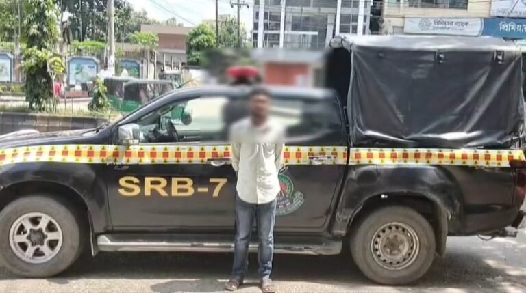 কাশিমপুর কারাগার থেকে পালানো মৃত্যুদণ্ডপ্রাপ্ত অভিযোগে জড়িত ব্যক্তি