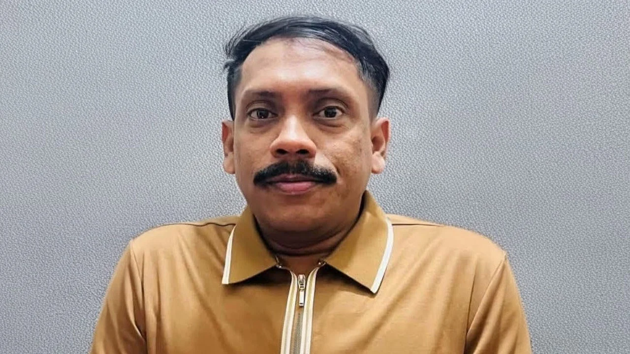 রামুতে যুবলীগ নেতা ‘গুজা মোনাফ’ ও তার সহযোগী আটক