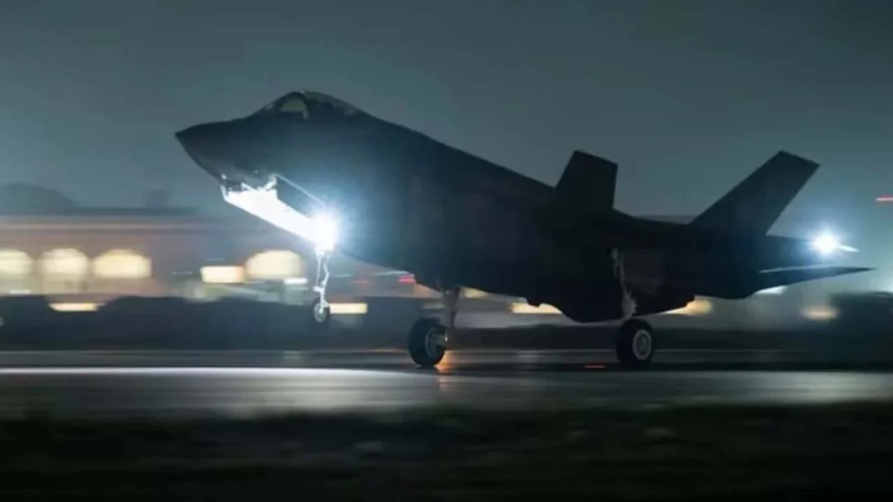 ভারতের যোধপুরে প্রথমবারের মতো ছয় মার্কিন এফ-৩৫ যুদ্ধবিমান