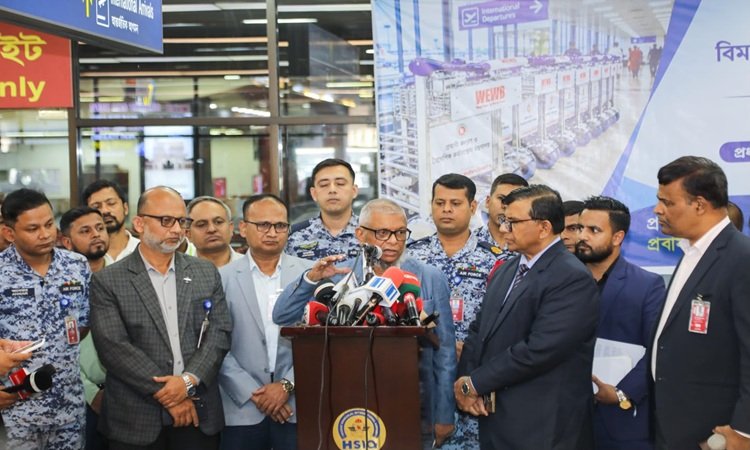 শাহজালাল বিমানবন্দরে ১৫০টি নতুন ট্রলি যুক্ত করল সরকার