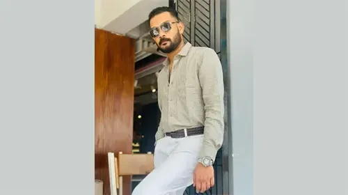 ের জবাব -: তাহসিফ সৌরির মৃত অবস্থায় পাওয়ার ঘটনায়