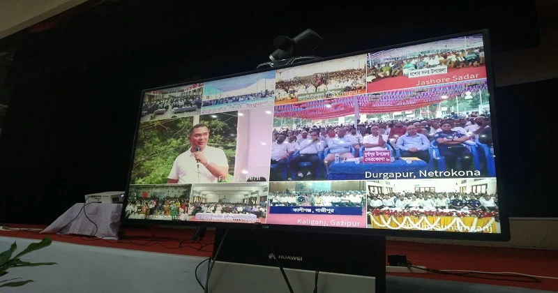 লালমোহনে কৃষক কার্ড বিতরণ কর্মসূচির উদ্বোধন করলেন প্রধানমন্ত্রী