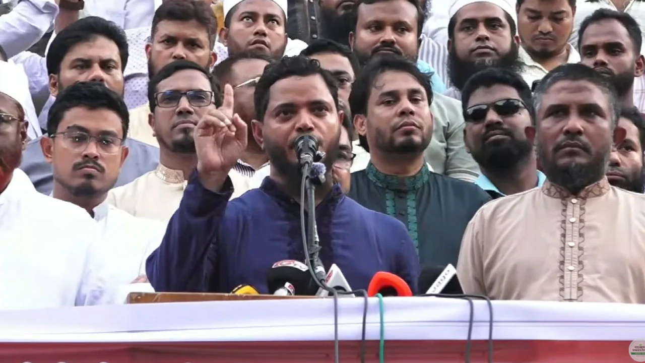 জুলাই বিপ্লবে শুধু হাসিনাই নন, মসজিদের খতিবও পালিয়েছেন: শফিকুল ইসলাম