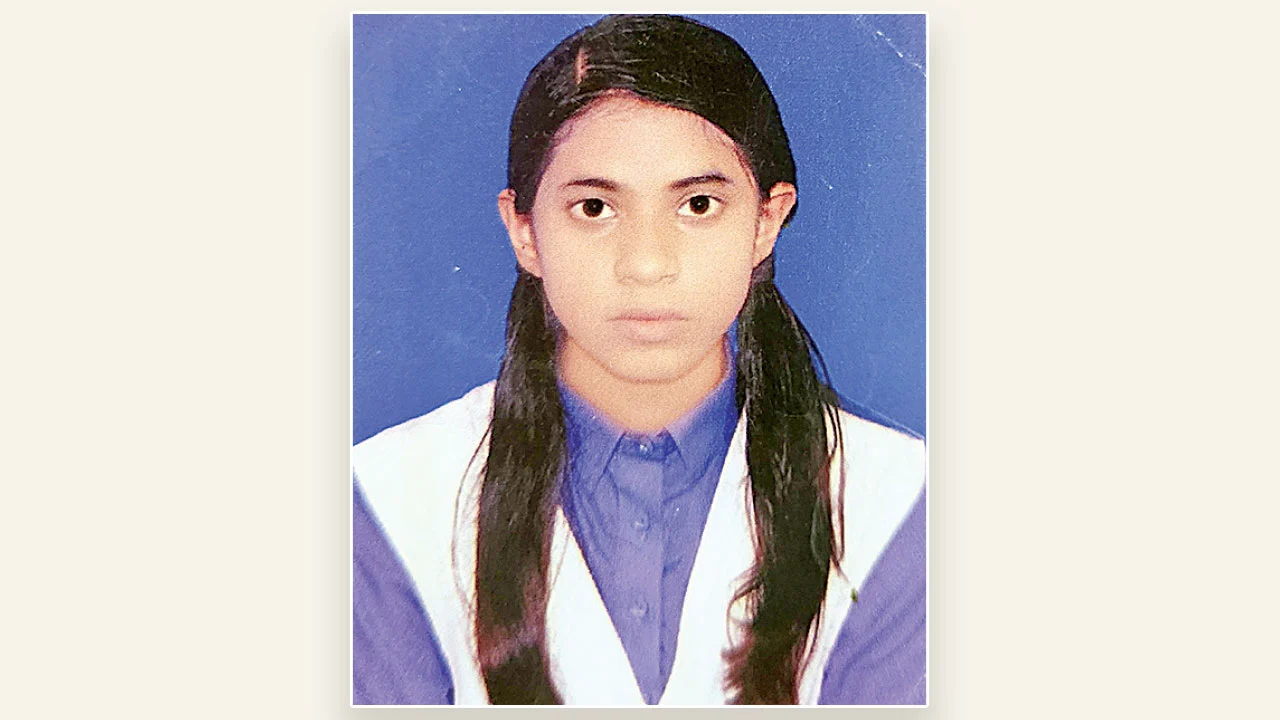 কেরানীগঞ্জে নিখোঁজ স্কুলছাত্রীর সন্ধান মেলেনি দেড় মাসেও