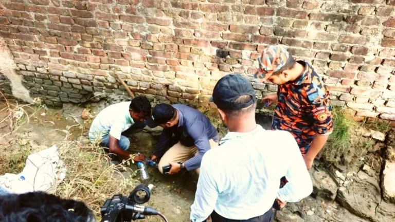 উখিয়ায় ৪০০০ পরিবার বিদ্যুৎহীন, নলকূপের গ্যাসে আগুন ৪০ ঘণ্টাও জ্বলছে