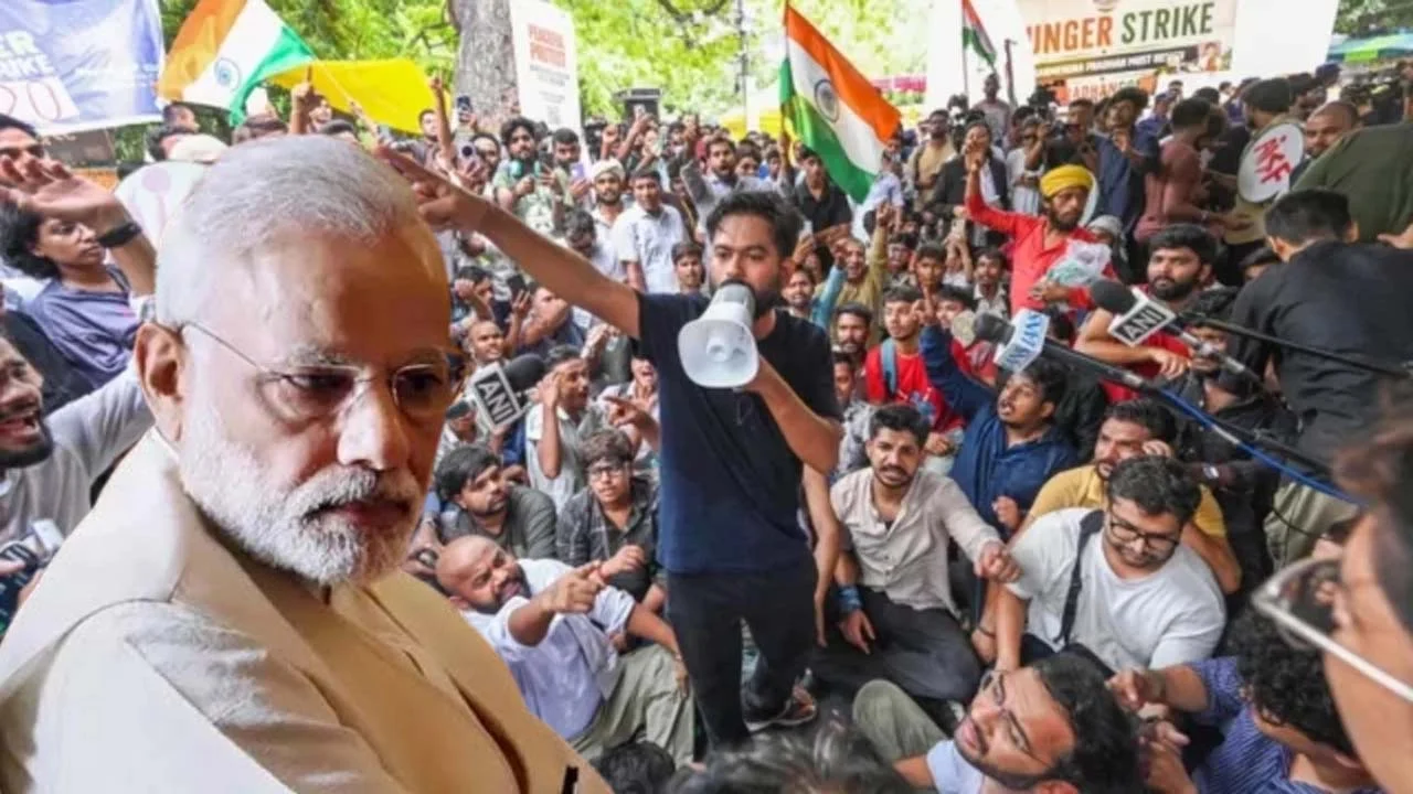 তরুণদের বিক্ষোভে মোদির রাজনৈতিক ভাবমূর্তি চ্যালেঞ্জের মুখে