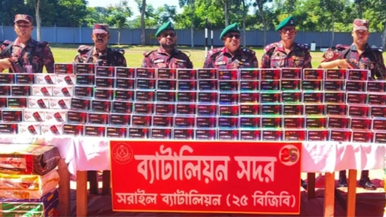 ব্রাহ্মণবাড়িয়ায় ১২ কোটির ভারতীয় মোবাইল ডিসপ্লে জব্দ